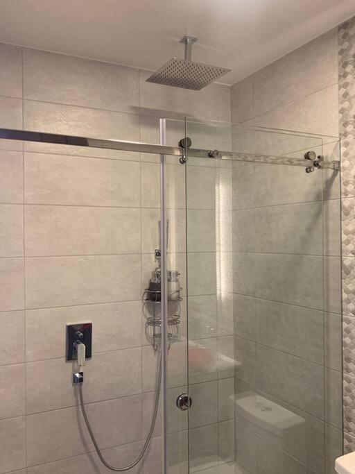 Confort Suite La Carolina Κίτο Εξωτερικό φωτογραφία